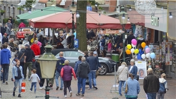 Nicht nur mit dem Besucherandrang beim Stadtfest waren die Veranstalter des Bremervörder City- und Stadtmarketingvereins (BCSM) sehr zufrieden. Das Konzept, ein „Fest für die ganze Familie“ auf die Beine zu stellen, sei aufgegangen, hieß es.