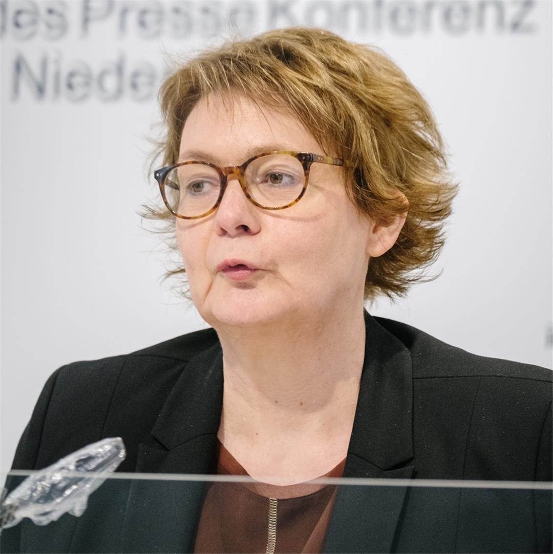 Niedersachsen nimmt Kurs auf zahlreiche Corona-Lockerungen Daniela Behrens, Gesundheitsministerin von Niedersachsen, informiert in der Landespressekonferenz zur aktuellen Corona-Lage