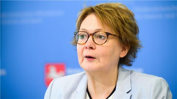Niedersachsen will Visumpflicht für Menschen aus Kolumbien Niedersachsens Innenministerin Daniela Behrens (SPD) will legale Einwanderungswege für Menschen aus Kolumbien stärken. (Archivbild)