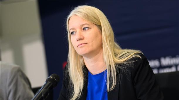 Niedersachsens Justizministerin Wahlmann plant eine Bundesratsinitiative gegen digitale Gewalt. (Archivbild)