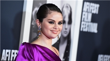 Niere mit Namen: Selena Gomez geht offen mit Erkrankungen um.