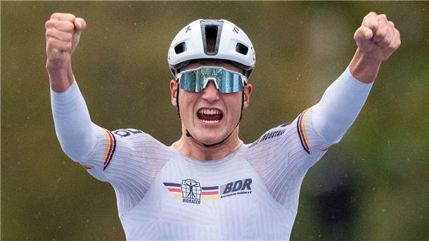 Niklas Behrens fährt künftig für das Top-Team Visma-Lease a Bike.