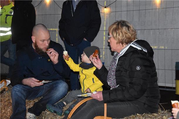Noch eine leckere Bratwurst und etwas Laugengebäck: Schon sind die dicken Tropfe...