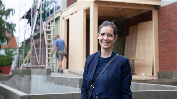 Nordholz ehemaliger Führungsbereich Heizhaus, Umbau zur zahnchirurgischen Praxis, Oralchirurgin Christina Schnabel-Maxin