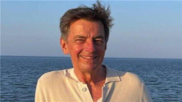 Norbert Harms erhielt bei den Berner Bücherwochen Auszeichnungen für seine Erzählungen und Kurzgeschichten.