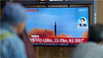 Nordkorea hat eine ballistische Mittelstreckenrakete über Japan abgefeuert.