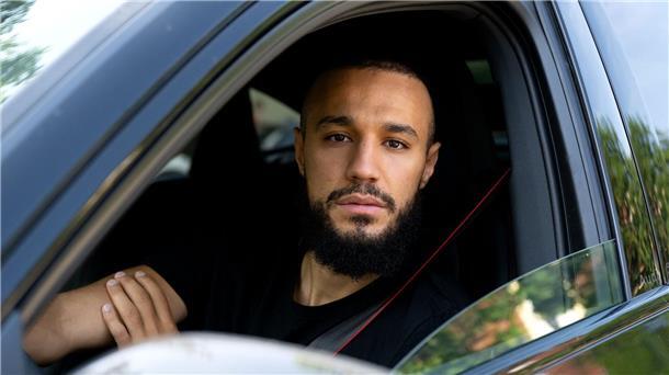 Sky: Bayerns Mazraoui vor Wechsel nach England Noussair Mazraoui steht vor dem Abschied vom FC Bayern.