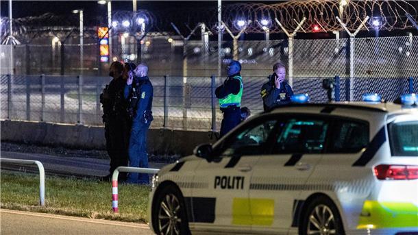 „Hybrider Angriff“ mit Drohnen auf dänische Flughäfen Nur zwei Tage zuvor herrschte Drohnenalarm am Flughafen Kopenhagen. (Archivbild vom 22.9.)