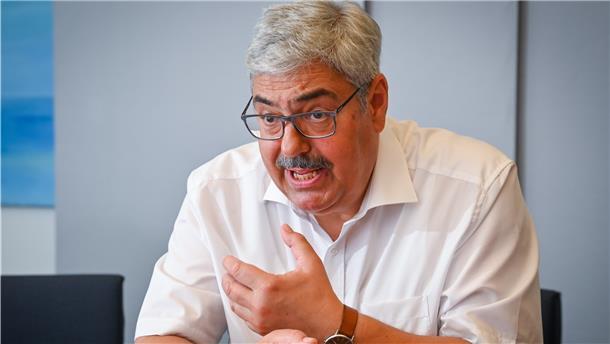 Oberbürgermeister Melf Grantz (SPD) im Interview: Wie geht es mit der Karstadt-Immobilie und der Innenstadt weiter?