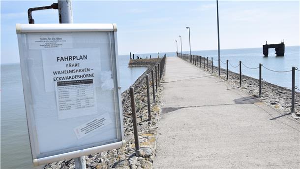 Östlich des Fähranlegers in Eckwarderhörne soll eine neue Anlage entstehen, bestehend aus einer Gangway und einem Ponton.