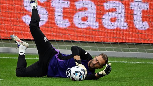 Nagelsmanns Bekenntnis zu ter Stegen: Baumann-Debüt im Tor Oliver Baumann steht in den anstehenden Nations-League-Partien mit 34 Jahren vor seinem Debüt im DFB-Tor.