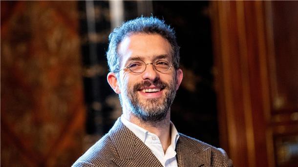 Omer Meir Wellber wird neuer Generalmusikdirektor in Hamburg.
