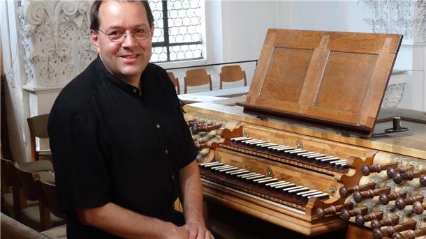 Organist Heinrich Wimmer gastiert am 11. August in Langwarden.