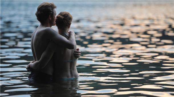 Paare sollten ehrlich zueinander sein. Denn Lügen gefährdet die Liebe.