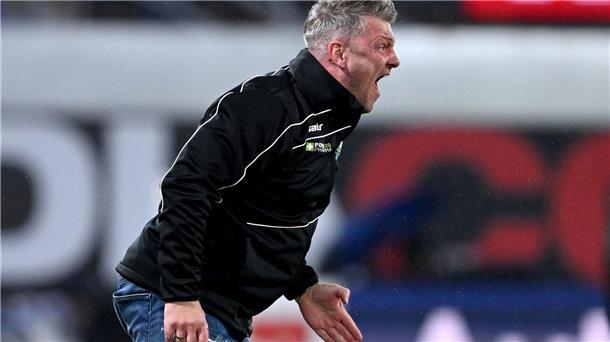 Bester Schalker Auftritt: Ansporn durch gegnerischen Coach Paderborns Trainer Lukas Kwasniok sorgte für eine Extra-Portion Motivation.