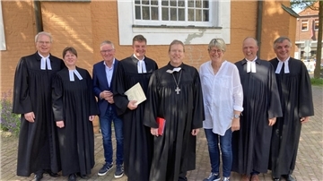 Pastor Gerhard Schäfer, Pastorin Esther Ockuhn, Thomas Schuster, Carsten Stock, Lasup Hans-Christian Brandy, Ulrike Bosselmann, Pastor Markus Stamme, Pastor Manfred Thoden.