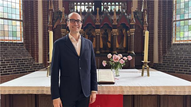 Pastor in der Marien- und Christuskirche Bremerhaven, Malte Plath.