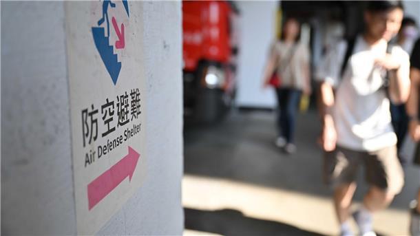 Peking drohte schon mehrfach, Taiwan auch durch das Militär mit dem Festland „wieder zu vereinen“.