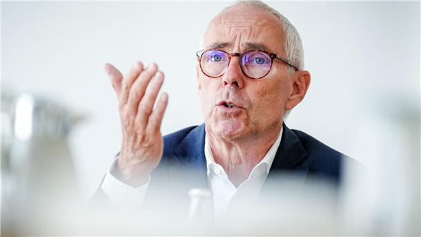 Peter Adrian, Präsident des Deutschen Industrie- und Handwerkskammertags (DIHK), will in Peking mit Vertretern aus Wirtschaft und Politik in einen Dialog treten.