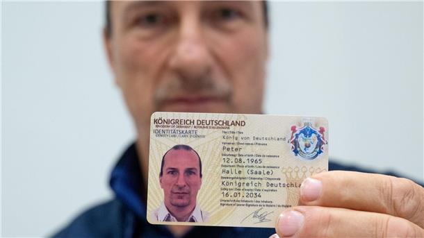 Peter Fitzek ist nun auch in Untersuchungshaft. (Archivbild)
