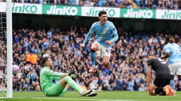 Phil Foden traf beim Erfolg von Manchester City über den FC Burnley.