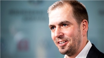 Philipp Lahm kritisiert den italienischen Vereinsfußball.