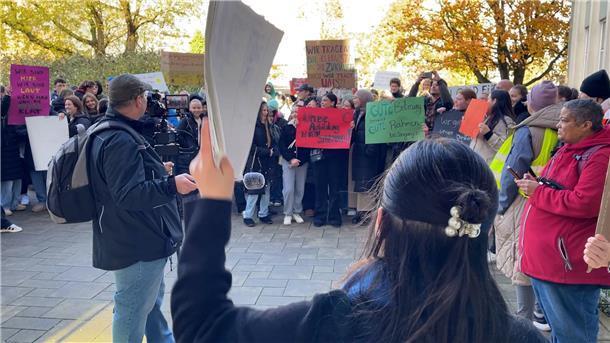 Demo bei der Stadtverordnetenversammlung