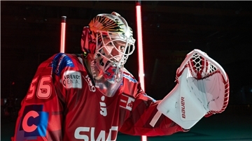 Pinguins-Keeper Maximilian Franzreb freut sich schon auf den Saisonstart.