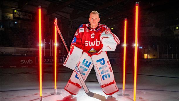 Pinguins-Torhüter Maximilian Franzreb ist einer von drei Nominierten für den Titel „Sportler des Jahres 2023“.