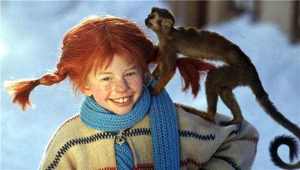 Pippi Langstrumpf – das stärkste Kind der Welt – wohnt mit ihrem Äffchen Herr Nilsson in der berühmten Villa Kunterbunt.