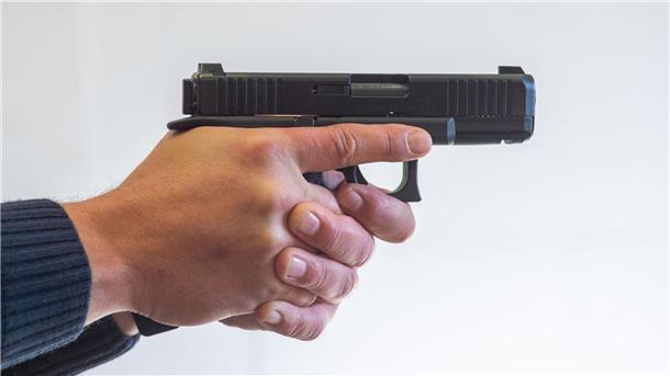 Das Phantom hinter der Pistole: Gaston Glock ist tot Pistole „Glock 46“. Der Industrielle und milliardenschwere Waffenhersteller Gaston Glock ist tot.