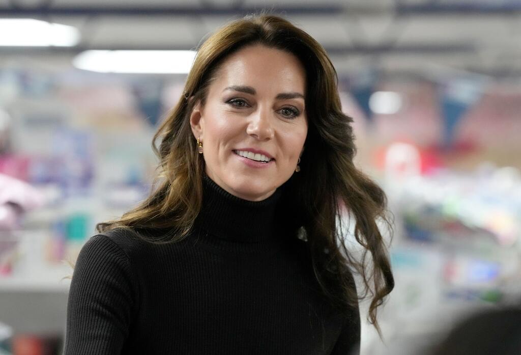 Prinzessin Kate soll nach einer OP etwa zwei Wochen im Krankenhaus bleiben.