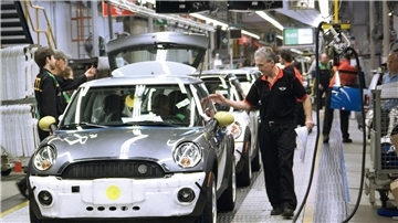 Produktion von Mini-Fahrzeugen im Werk in Oxford (Archivbild).