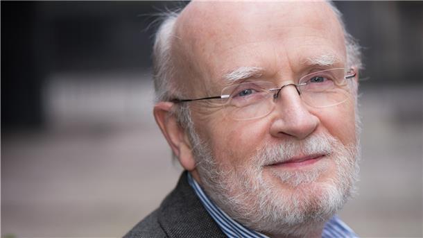 Das Bild zeigt Prof. Hans-Otto Pörtner.