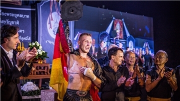 Profi-Thai-Boxer Pascal Schroth siegt beim Germany Grand Prix 2018 in Würzburg.