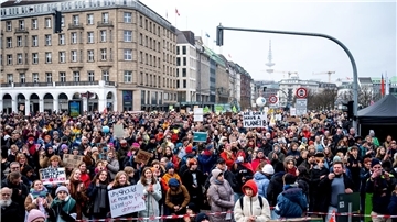 Protest auch in Hamburg. Fridays For Future hatte an mehr als 250 Orten bundesweit Aktionen geplant.