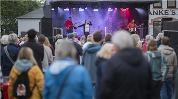 Pure Freude vor der Bühne – so klingt der Start in den Musiksommer 2025!