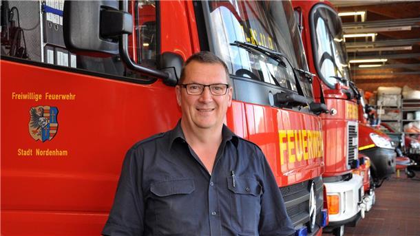 Ralf Hoyer ist Stadtbrandmeister der Stadt Nordenham und bald Kreisbrandmeister. Probleme mit Attacken gegen Feuerwehrleute gebe es in Nordenham nicht, betont er.