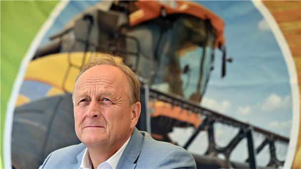 Bauernpräsident: Wollen keine Rechten auf den Demos haben „Rechte und andere radikale Gruppierungen mit Umsturzgelüsten wollen wir auf unseren Demos nicht haben“: Bauernpräsident Joachim Rukwied.