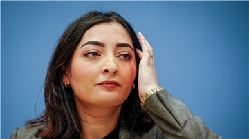 Reem Alabali-Radovan ist als Integrationsbeauftragte auch für die Belange von Flüchtlingen zuständig.