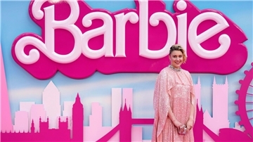 Regisseurin Greta Gerwig bei der Ankunft zur „Barbie“-Premiere in London