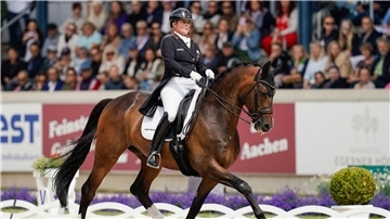 Rekordreiterin Isabell Werth kämpft in dieser Woche in Aachen um ein Olympia-Ticket.