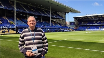 Reporter Thomas Schulz ist ein glühender Anhänger des FC Everton. Klar, dass er vorbeikommen musste, um sich vom Goodison Park zu verabschieden.