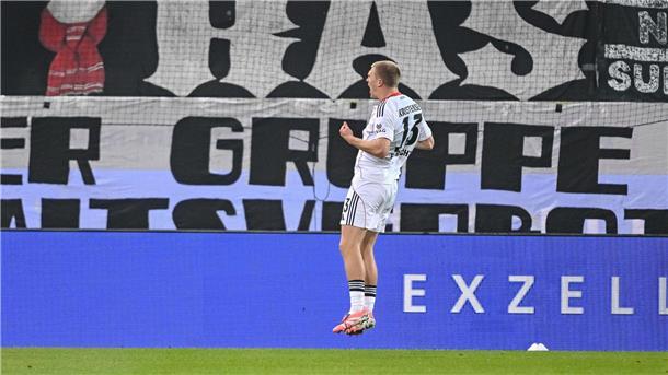Nächster Dämpfer: Eintracht spielt 1:1 in Heidenheim Rettete der Eintracht zumindest einen Punkt: Rasmus Kristensen