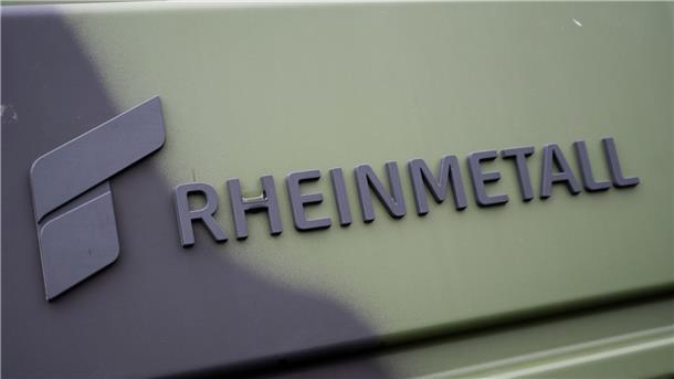Rheinmetall sehe sich „in der Verantwortung, die Bundesregierung nach Kräften dabei zu unterstützen, die erforderliche Verteidigungsfähigkeit der Bundeswehr wiederherzustellen“, so ein Konzernsprecher.