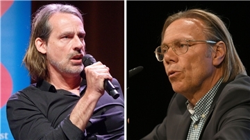 Richard David Precht (l) und Harald Welzer widmen sich in ihrem Buch „Die vierte Gewalt“ den Medien und deren vermeintlicher Macht.