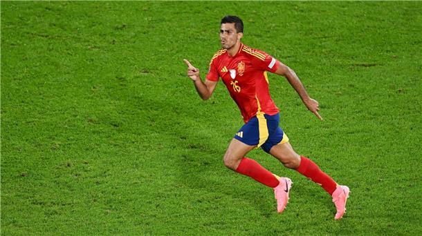 Spaniens Rodri: Anti-Star mit Uni-Abschluss Rodri ist die zentrale Figur in Spaniens EM-Team - und schießt auch wichtige Tore.