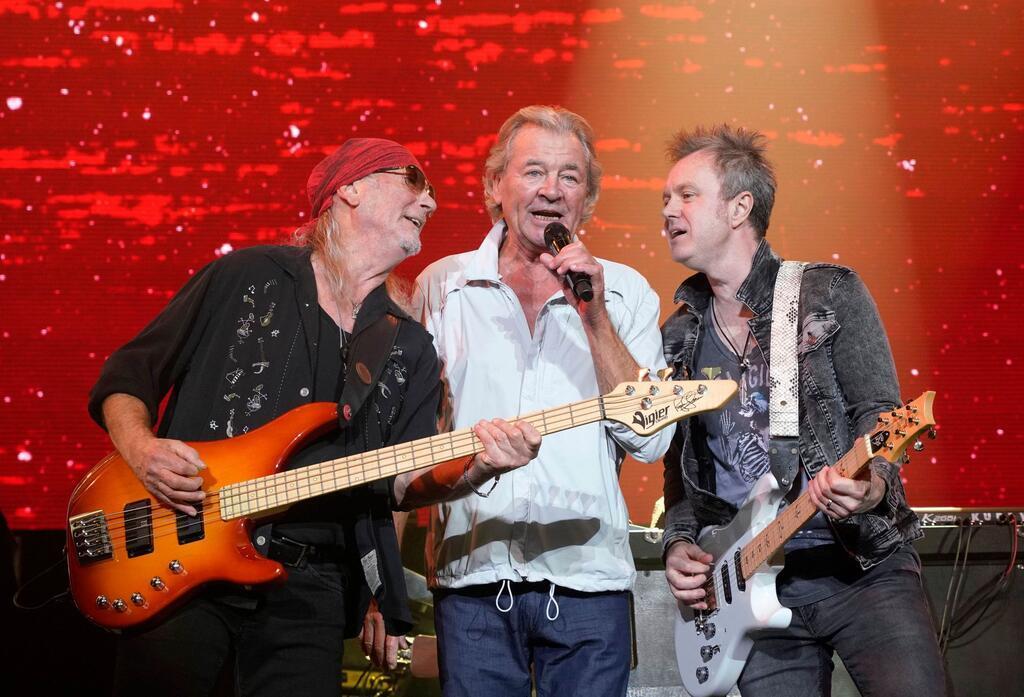 Roger Glover (l-r), Ian Gillan und Simon McBride von Deep Purple