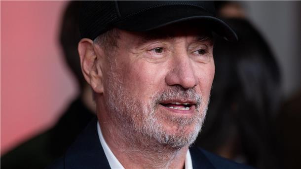 Roland Emmerich dreht die Gladiatoren-Serie „Those About To Die“.
