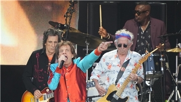 Ron Wood (l-r), Mick Jagger und Keith Richards im August 2022 auf der Berliner Waldbühne.